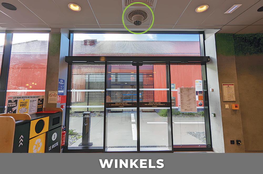 Installatie van destratificatoren in een winkel