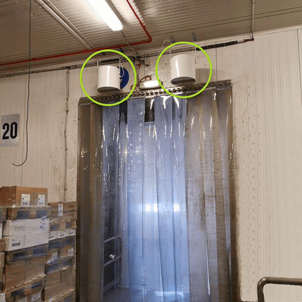 Installation de déstratificateurs Airius comme rideau d'air chaud