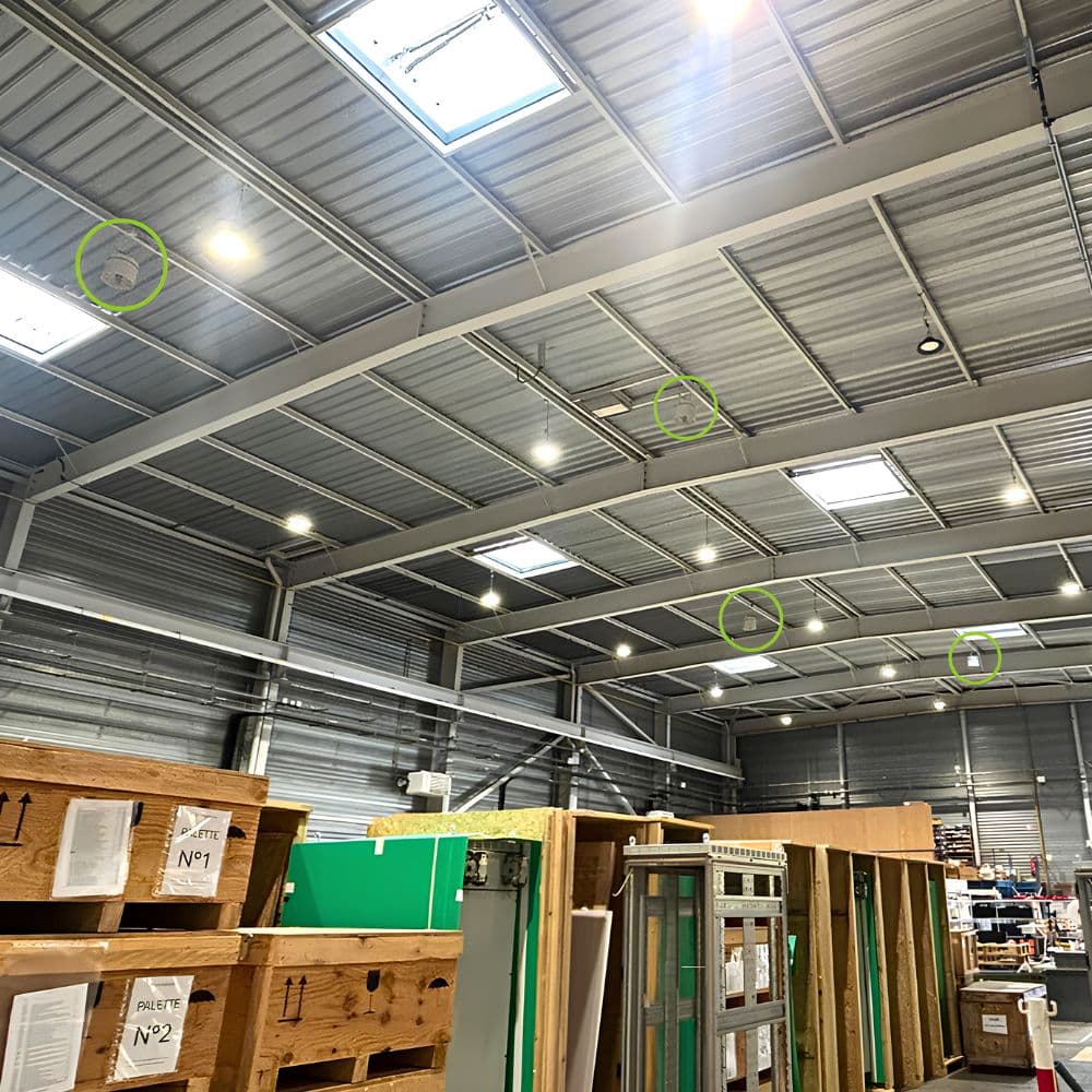 Installation de déstratificateurs AIRIUS en industrie pour optimiser le confort thermique
