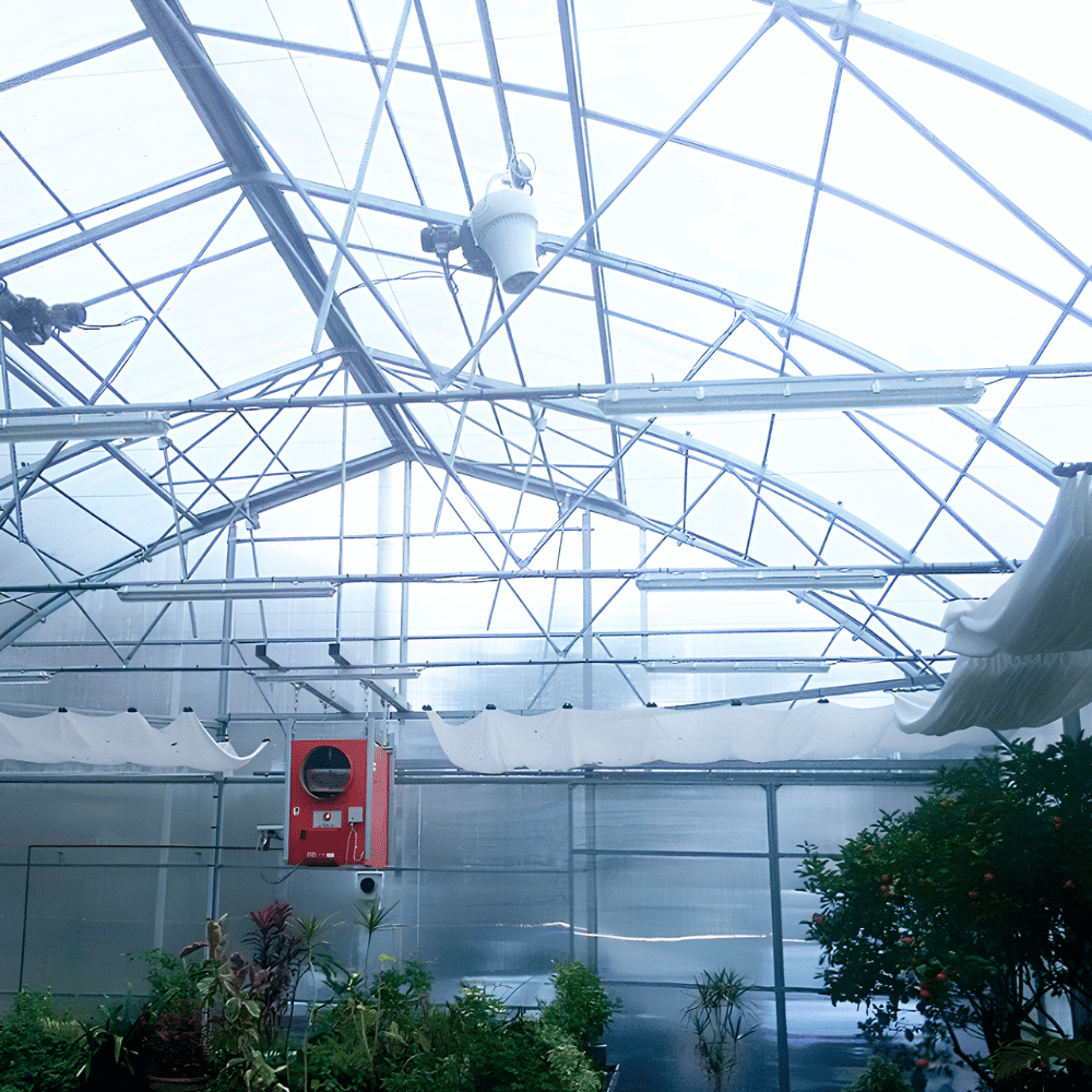 Installation d'un déstratificateur Airius dans la serre du jardin du château de Pau