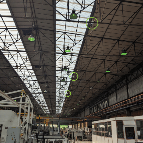 Installation de déstratificateurs d'air Airius dnas un entrepôt