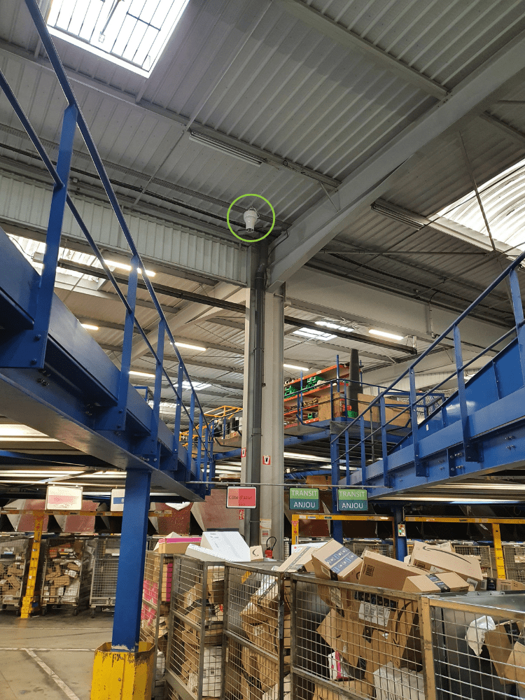 Installation d'un déstratificateur Airius dans un bâtiment La Poste