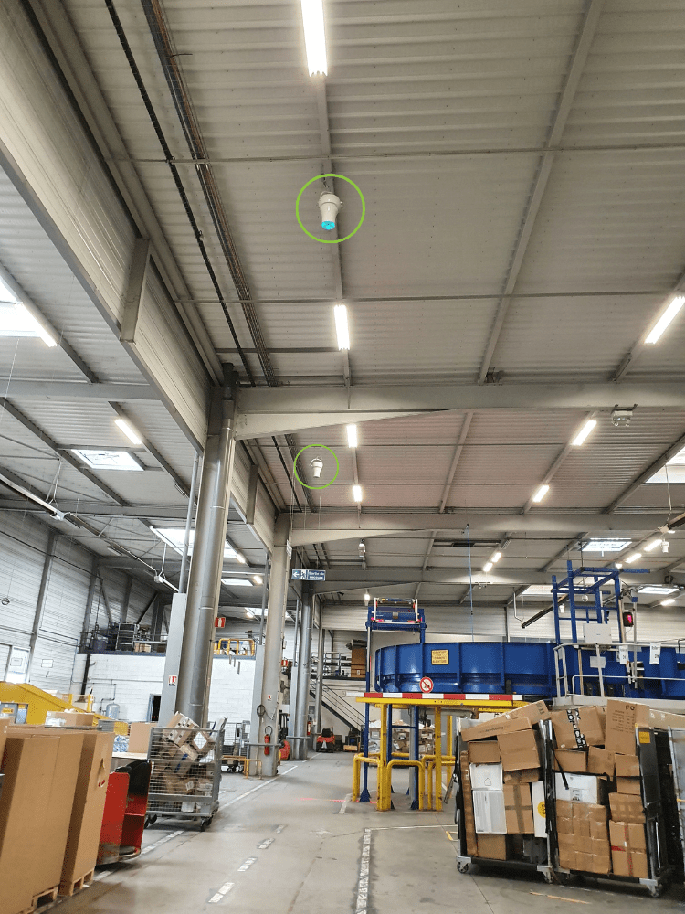 Installation de purificateurs d'air Airius dans un centre de tri La Poste